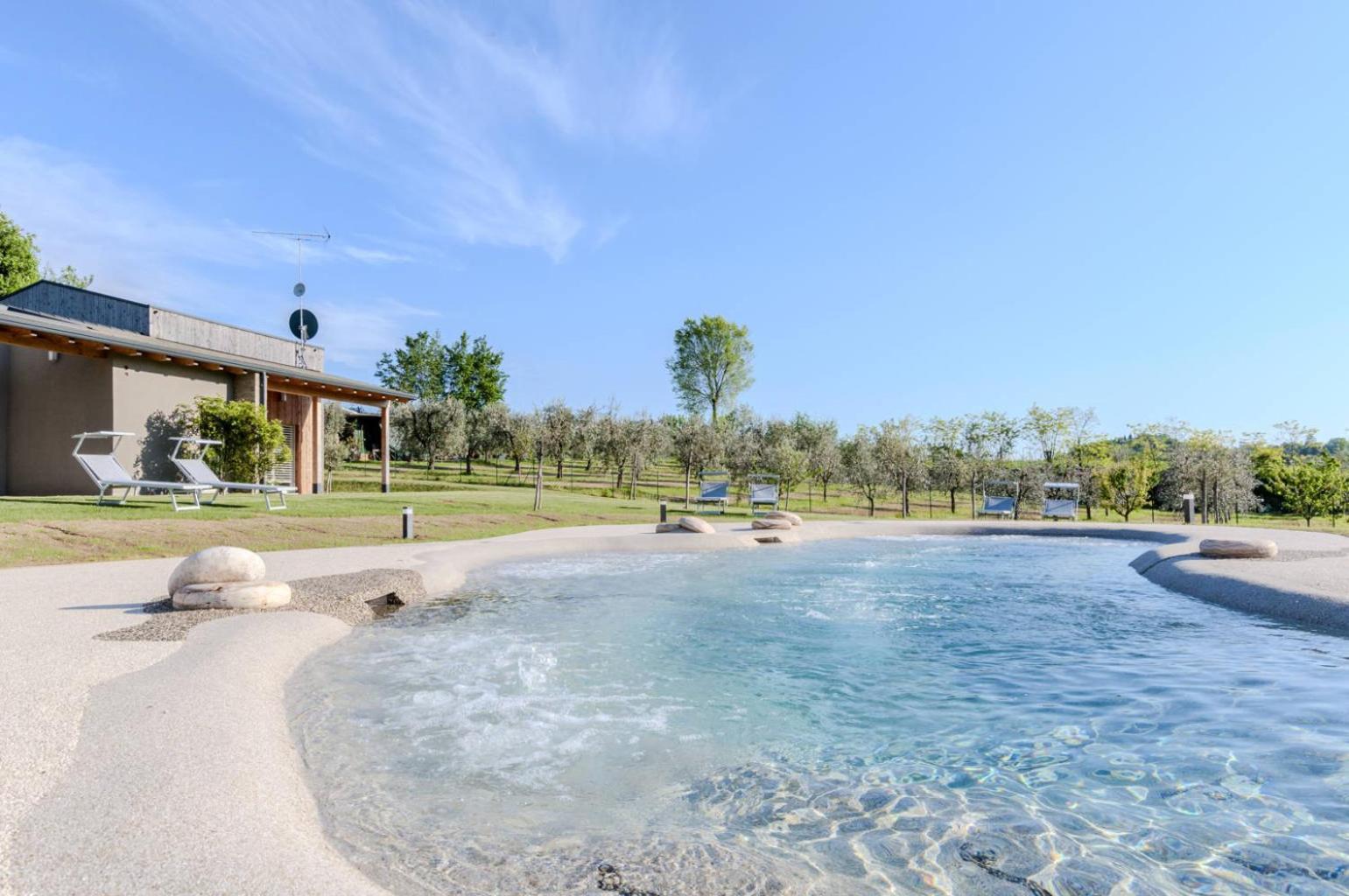 Poggio Le Crete Apartment Soiano Del Lago Bagian luar foto
