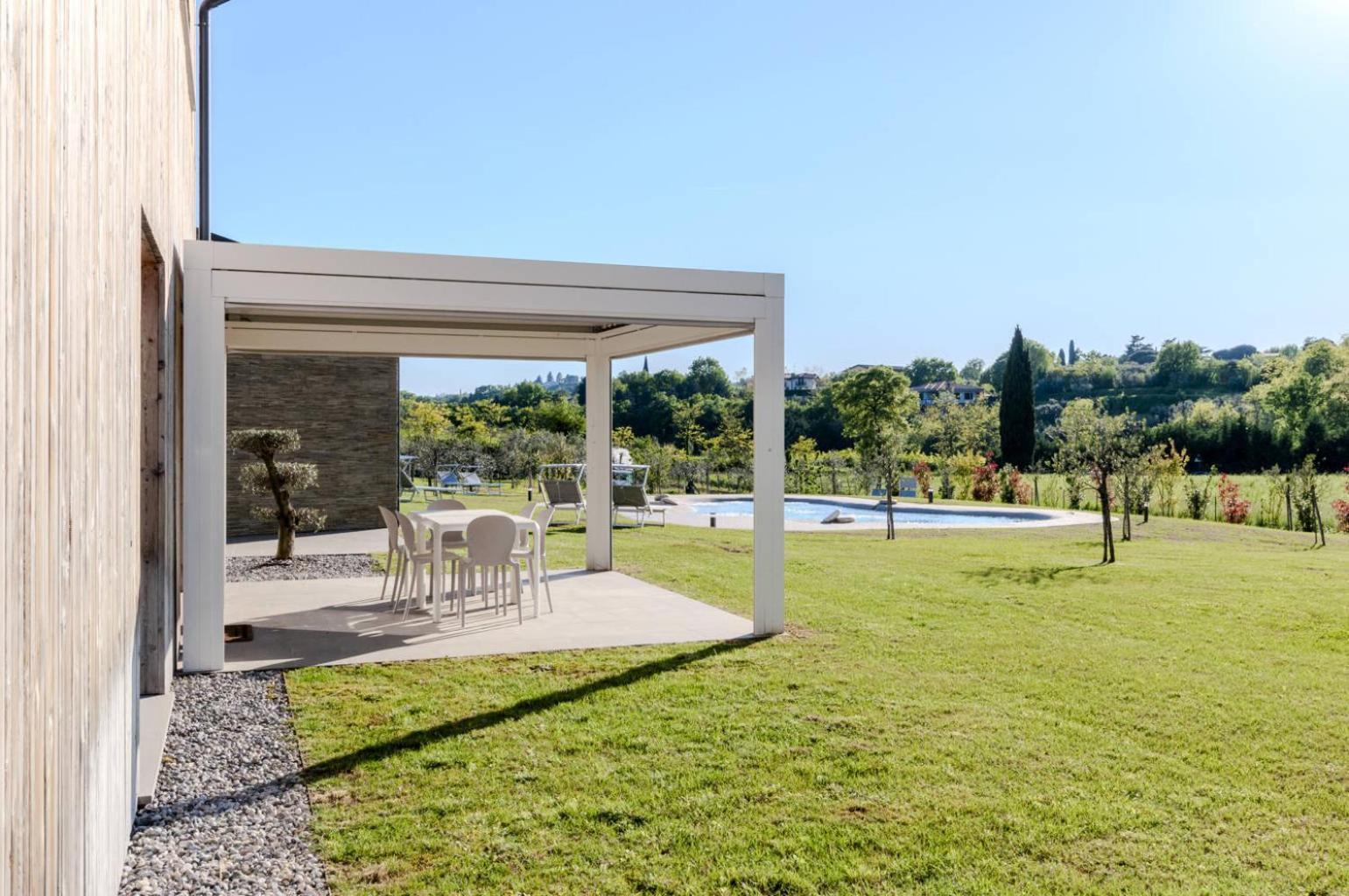Poggio Le Crete Apartment Soiano Del Lago Bagian luar foto